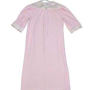 Vintage Vanity Fair kaftan, housecoat, robe, lounge wear quilted zip size Small